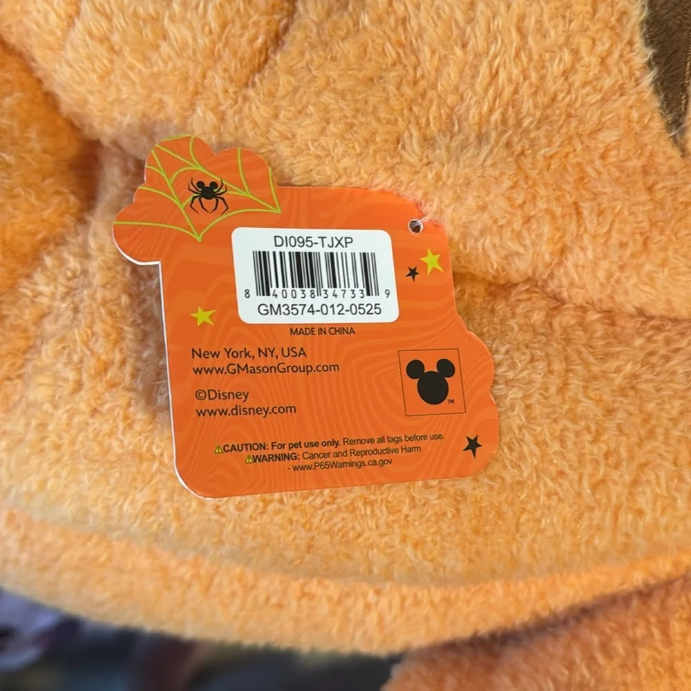 Disneys Mickey Mouse pumpkin rare HTF Halloween limited edition cat bed